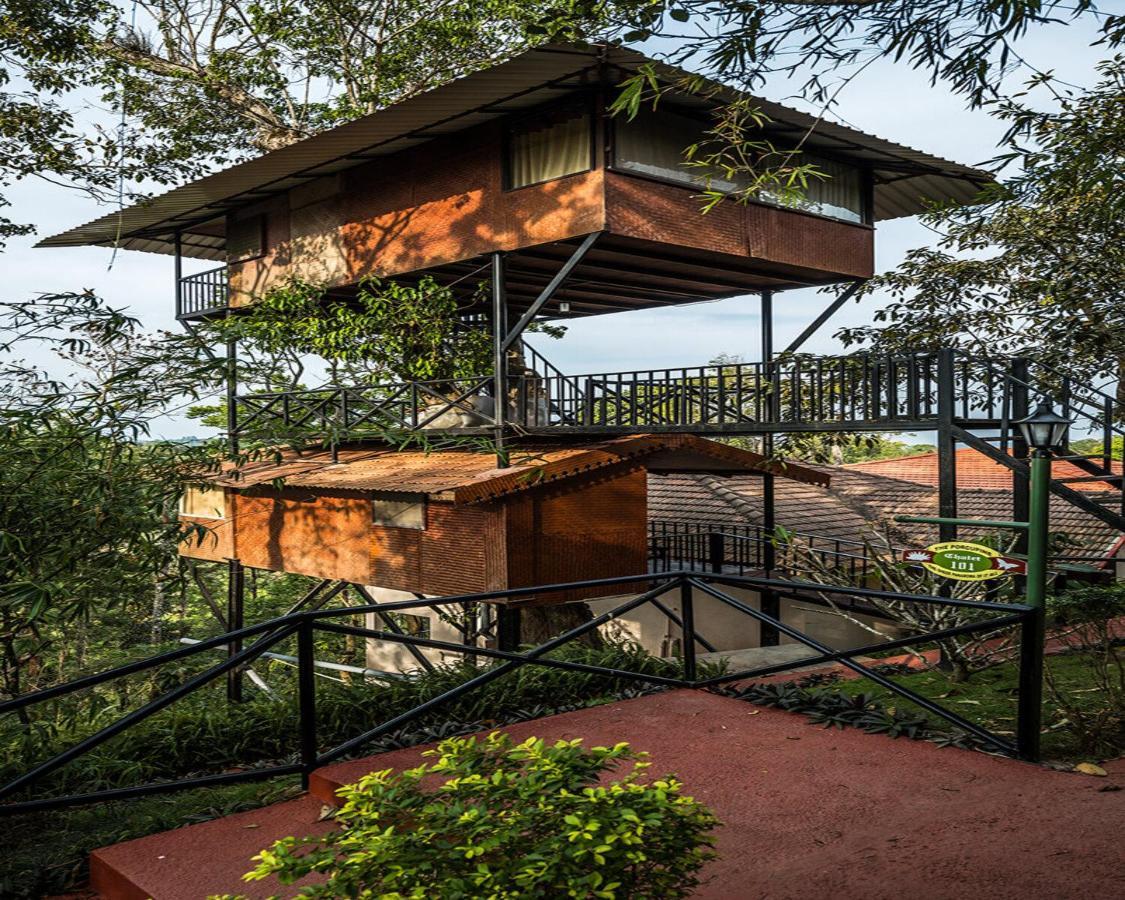 The Porcupine Castle Resort Madikeri Luaran gambar